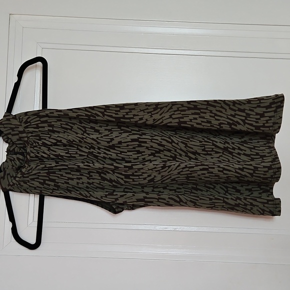 Michael Kors green and brown patterned top, Sz S/P - Picture 2 of 8